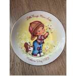 VINTAGE Avon Mother's Day Plate 1983 - Little Things Mean a Lot