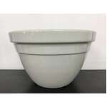 VINTAGE Hoffman Pottery Mixing Bowl No 24 - 18.5 cm Diameter - White