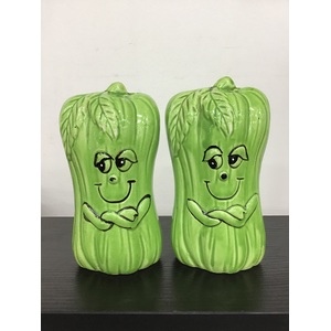 VINTAGE Anthropomorphic Celery Man Salt & Pepper Shakers - KItsch Japan 