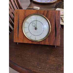 VINTAGE Columbia Scotland Mantle Clock - Wind Up - Working