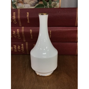 Royal Albert White & Gold Bud Vase - 12.7 cm Tall