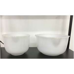 VINTAGE Sunbeam Mix Master Milk Glass Mixing Bowl - Set of 2 - Small & Large 