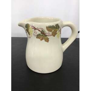 VINTAGE Duraline Ceramic Creamer Jug - Grape Vine Pattern - 8 cm Tall 