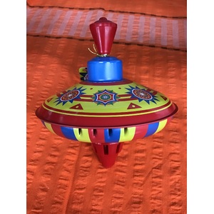 Schylling Little Tin Top Toy - Spinning Top - 14 cm Diameter - Red 