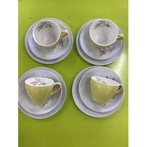 RETRO Roydon Harvest NZ Tea Cup Trios - No 761 - x 4 - Brick & Wheat