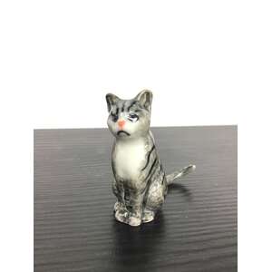 Ceramic Cat Ornament - Sitting - Grey & White Tabby - 3.5 cm