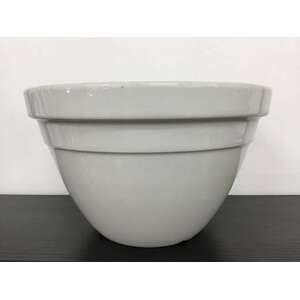 VINTAGE Hoffman Pottery Mixing Bowl No 24 - 18.5 cm Diameter - White