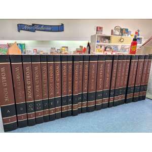 VINTAGE World Book Encyclopedia Full Set - 1979 - Childcraft International - 24 Books