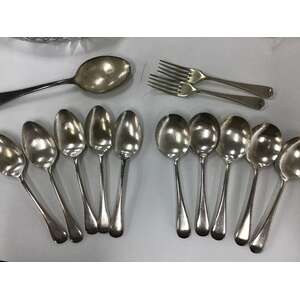 VINTAGE Grosvenor Plate Cutlery - Lot of 13 - Soup Dessert Table Spoons Fork